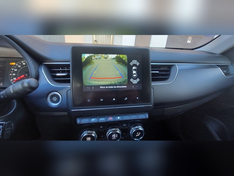 Renault Arkana 1.3 TCE 140CV foto 3